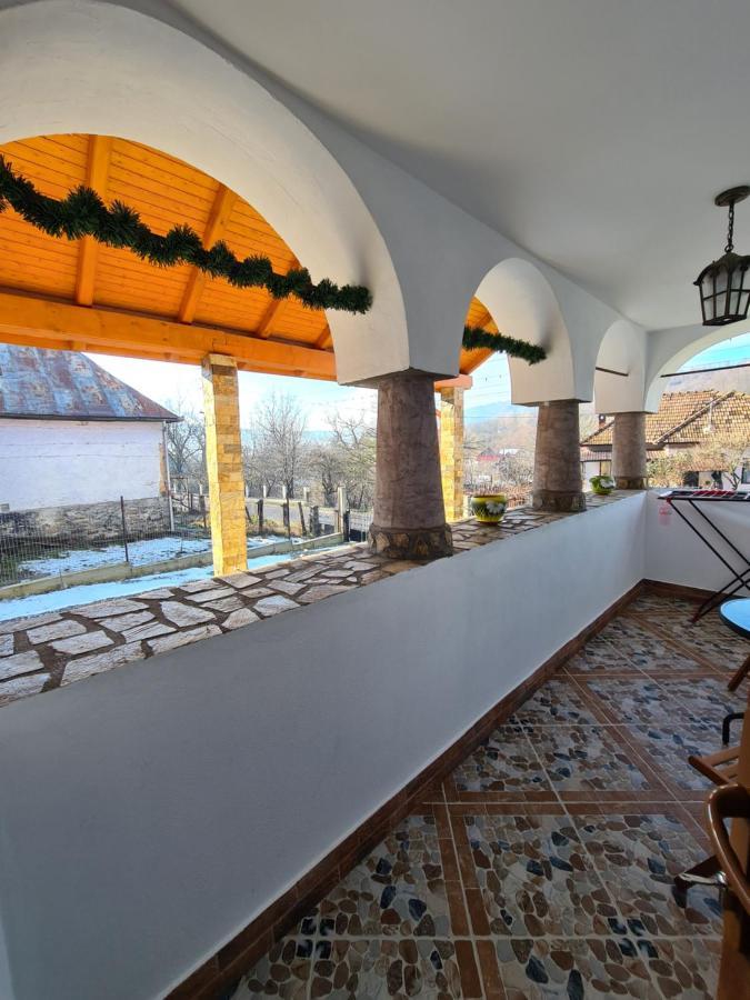 Casa Hera Călimăneşti Exterior foto